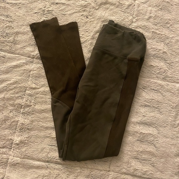 Fransecas olive green leggings - Picture 1 of 4